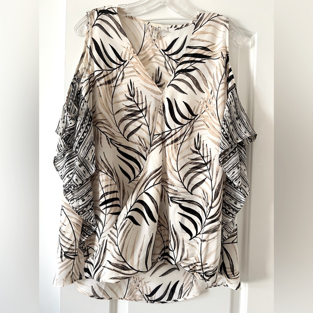 Cato Black and Cream Leaf Print Peek-a-Boo Sleeve Women's Top